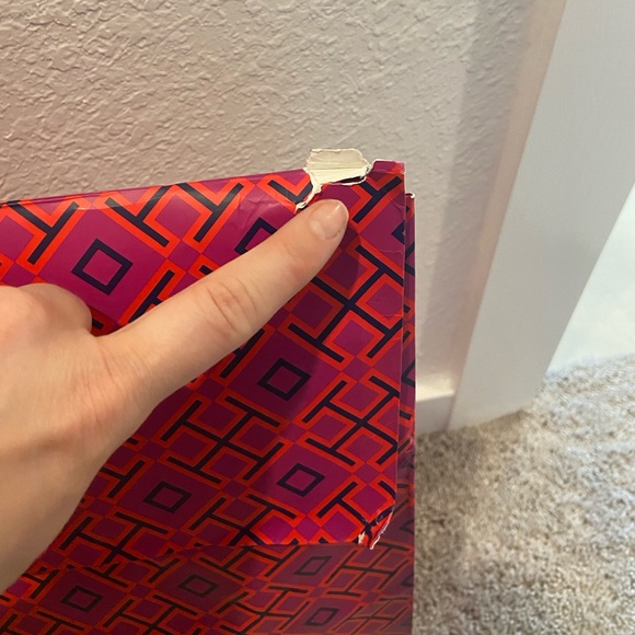 Tory Burch Boot Box Gift Bag - Large - Picture 4 of 7